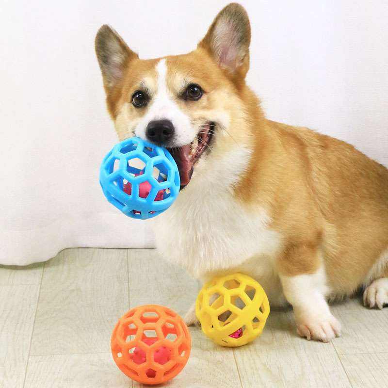 犬 おもちゃ ボール | 穴あきバランスボール ペット玩具